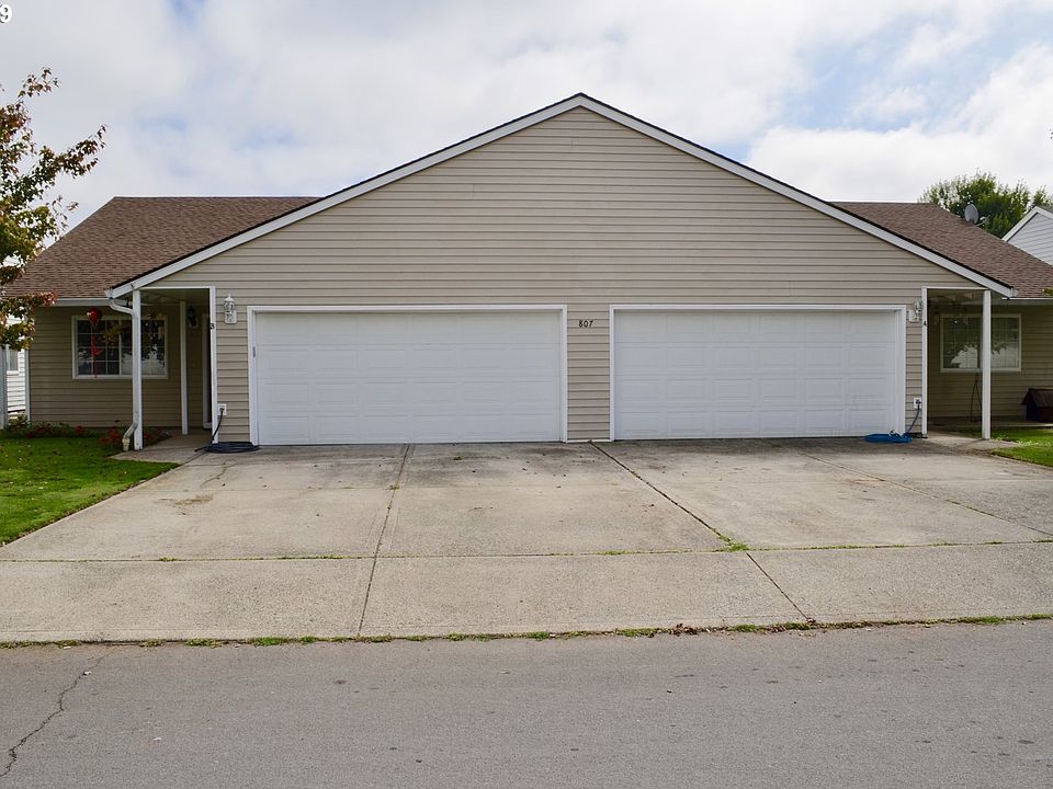 1st image of 807 NE 163rd Ave