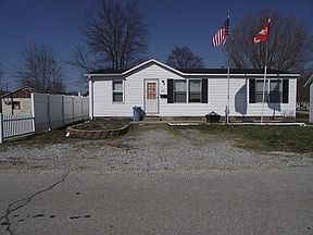 2nd image of 519 Leslie St