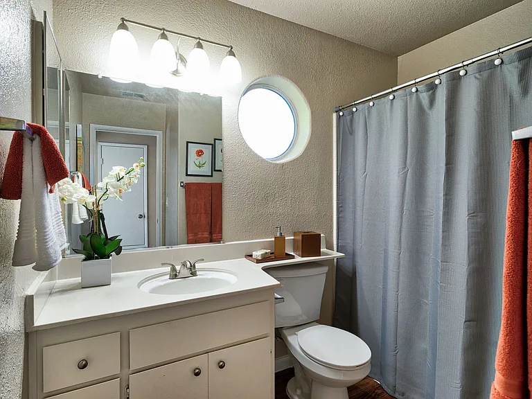 Adagio Apartment Homes — Photo 30