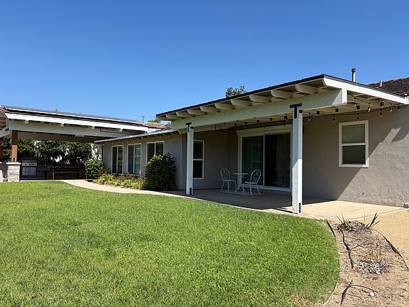 3rd image of 17960 Mirasol Dr