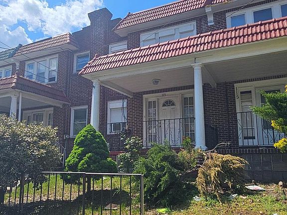 2nd image of 117 Terrace Ave