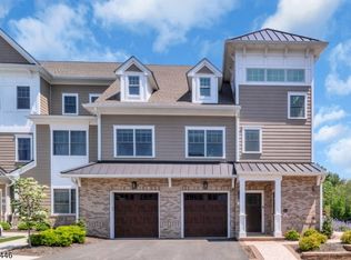 6 McNerney Ln BUILDING 4, Florham Park, NJ 07932