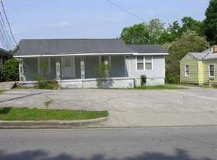 826 Columbiana Rd, Homewood, AL 35209