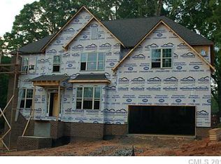 241 Hillandale Rd, Charlotte, NC 28270