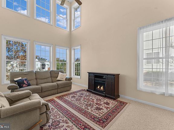 2nd image of 487 Kearns Dr