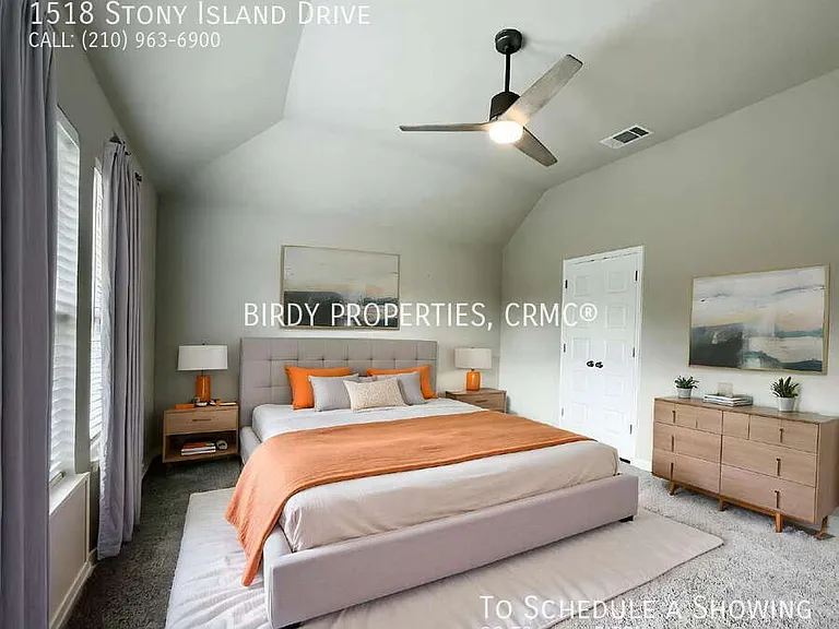 1518 Stony Island Dr — Photo 4