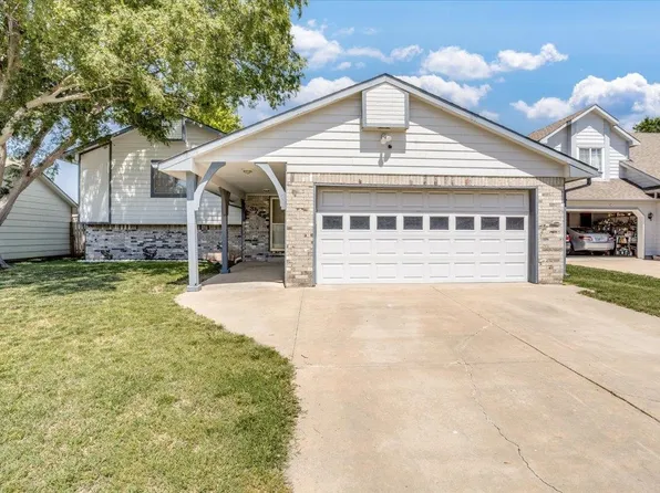 3744 N Rushwood Ct, Wichita, KS 67226