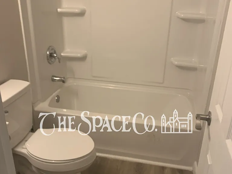 1118 Gunn Ave #B — Photo 8