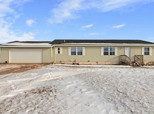 26926 Hinckley Rd, Hinckley, MN 55037