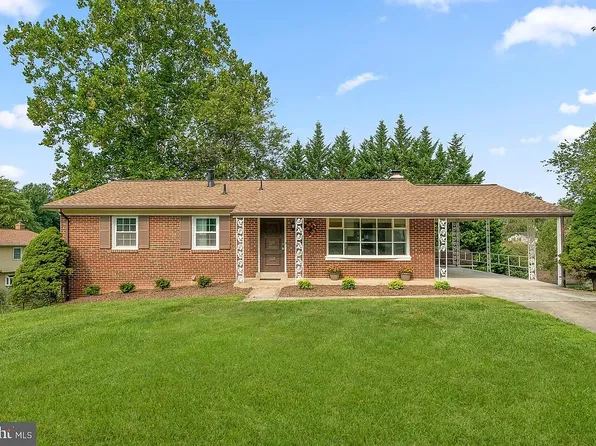 3 Crown Ct, Gaithersburg, MD 20878