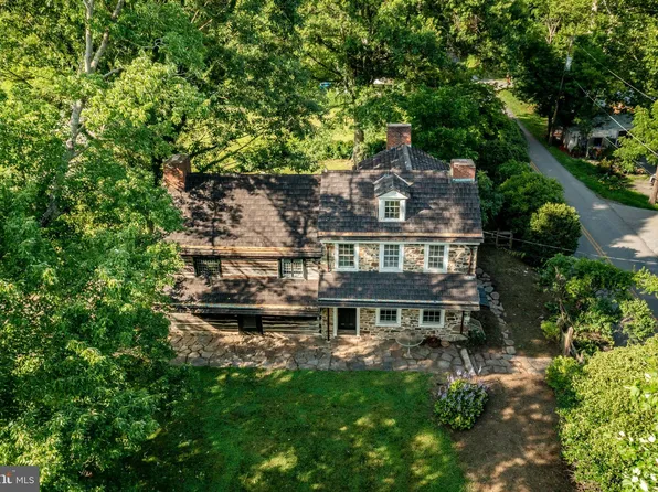 4303 S Creek Rd, Chadds Ford, PA 19317