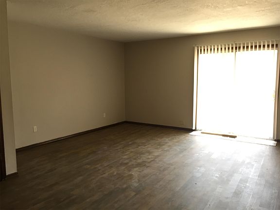 5th image of 2130 Melrose Ct