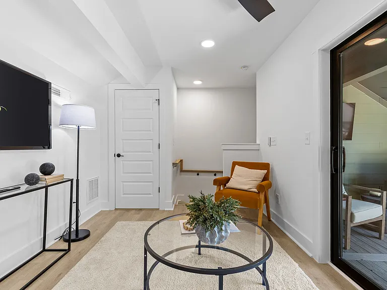 The Collection at North Davidson Townhomes for Rent in NoDa — Photo 92