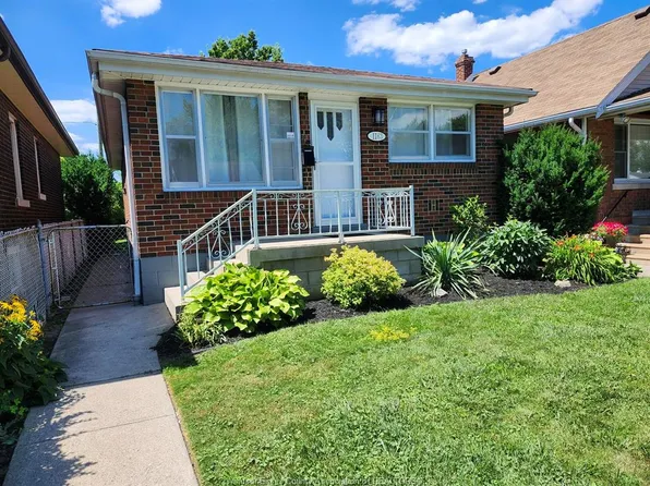 1163 Josephine Ave, Windsor, ON N9B 2L6