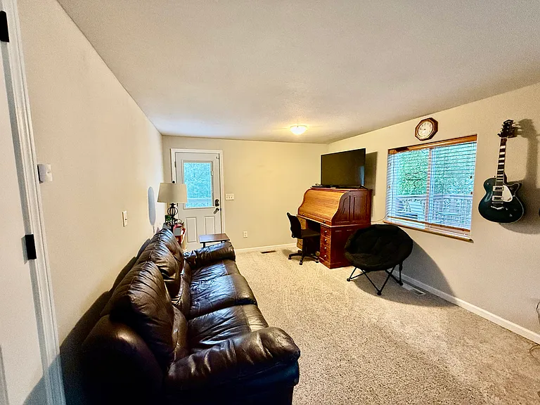 1175 W Gail Dr #1 — Photo 6