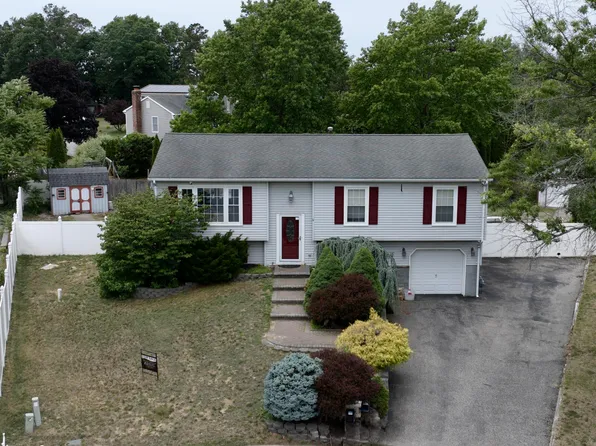 105 Conrad Court, Manchester, NJ 08759