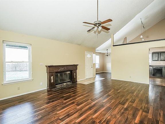 2nd image of 4669 Feathercrest Dr