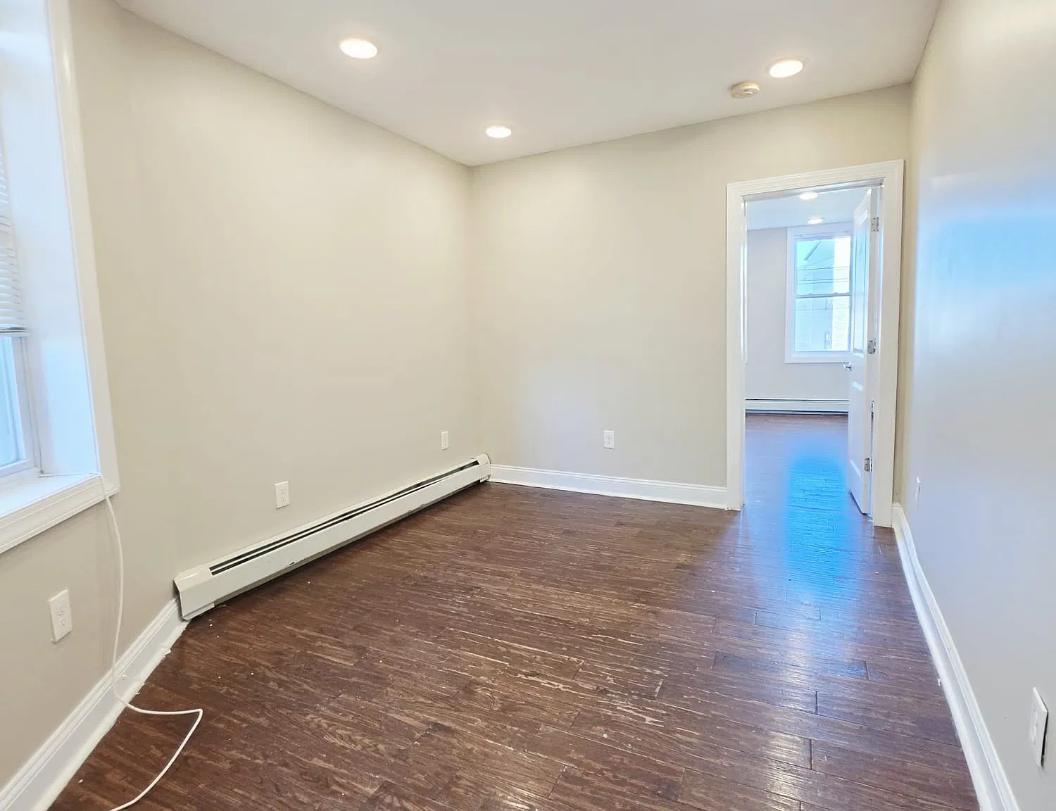2 bed, 800 sqft, $1,895 — Photo 4