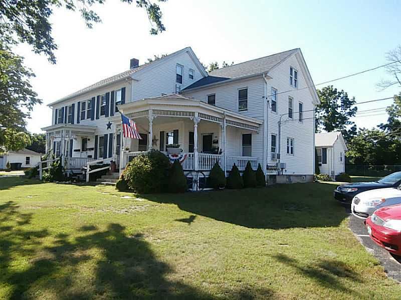 767 Washington St, Coventry, RI 02816 Zillow