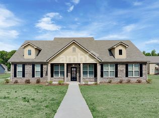 1109 Abundance Dr, Locust Grove, GA 30248