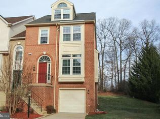 3900 Clares Ct, Fairfax, VA 22033