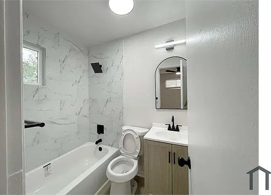 347 Ware Blvd #15 — Photo 7