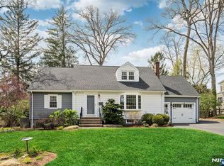 26 Addison Pl, Ho Ho Kus, NJ 07423