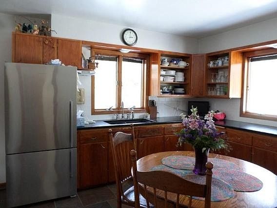 3rd image of 11916 N Silver Ave