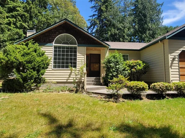 2817 Huckleberry Lane, Camano Island, WA 98282