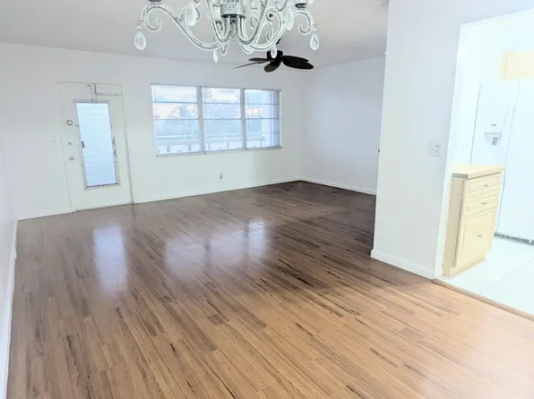 335 Dover B, West Palm Beach, FL 33417