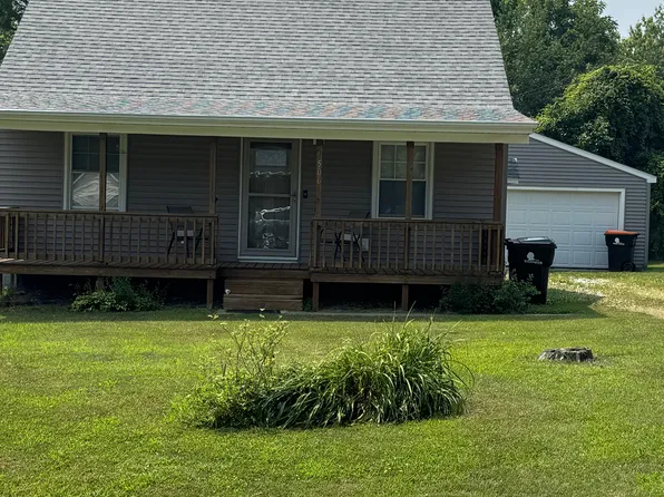506 Velma St, Washington, IL 61571