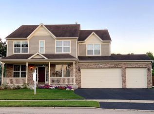 2544 Savanna Dr, Wauconda, IL 60084