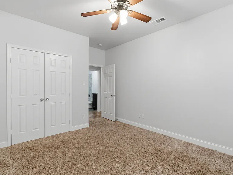 4805 Pickett — Photo 12