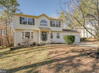 12 Militia Hill Rd, Sicklerville, NJ 08081