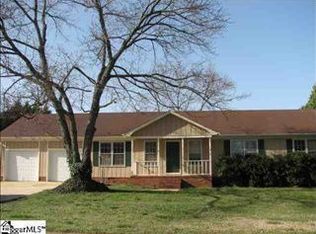 204 Harness Trl, Simpsonville, SC 29681