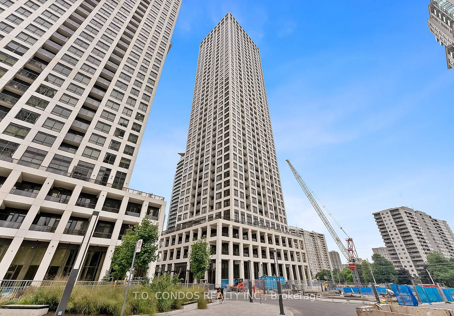 2 bed, $2,499 — Photo 1