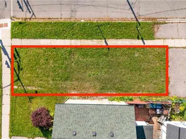 129 Erie Ave, Brantford, ON N3S 2G3