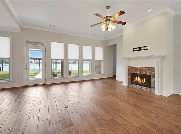 4th image of 13583 Riverlake Dr