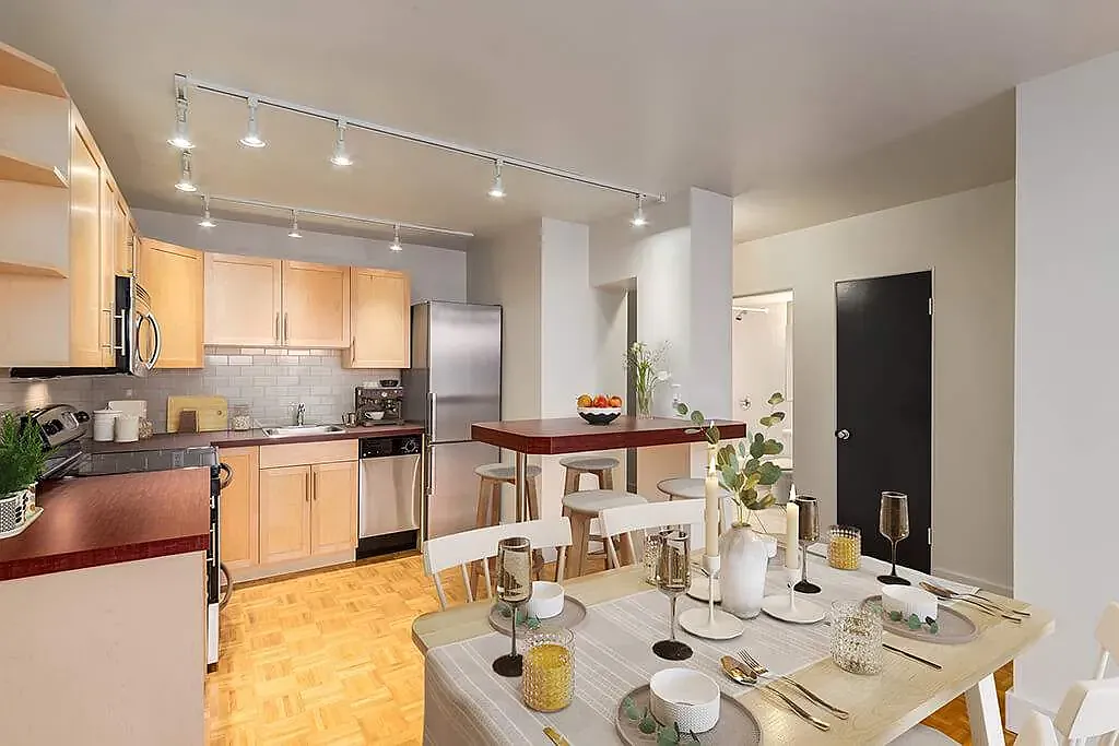 Garrison Apartments — Photo 1