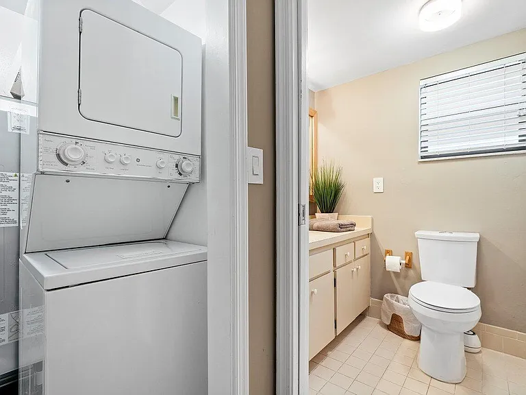 11863 Wimbledon Cir #407 — Photo 15