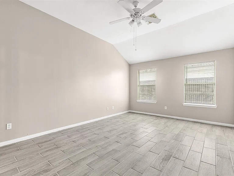 17250 Cricketbriar Ct — Photo 8