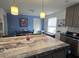 2115 Redwood Ave, Columbus, MI