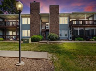 1105 King Dr #2A, Saint Charles, MO 63303