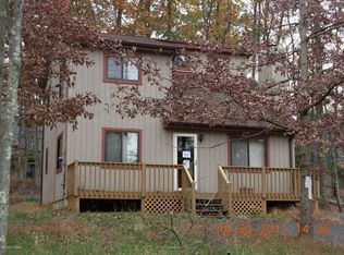 3088 Dunchurch Dr, Bushkill, PA 18324