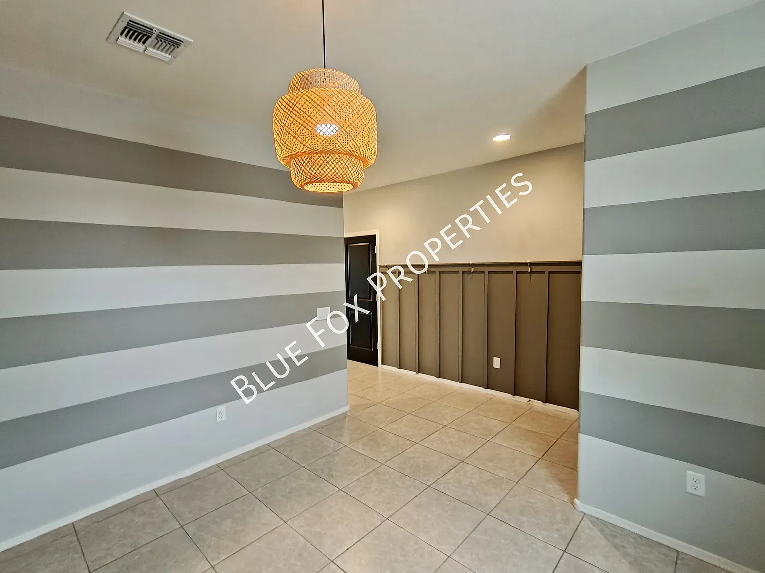 897 West Calle Zoca — Photo 4