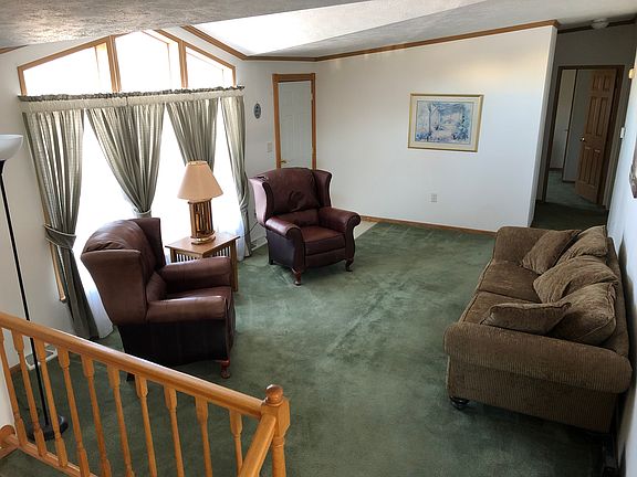 2nd image of 79 Blue Heron Dr