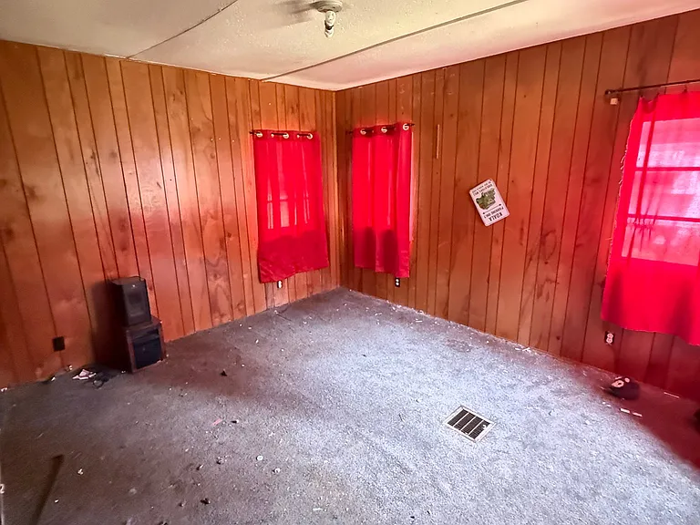 1404 N Rumbaugh Ln #11 — Photo 10