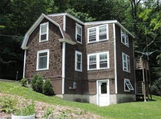 2A & B Old State St, Buckland, MA 01338