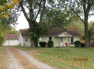 252 Vale Rd, Springfield, OH 45504