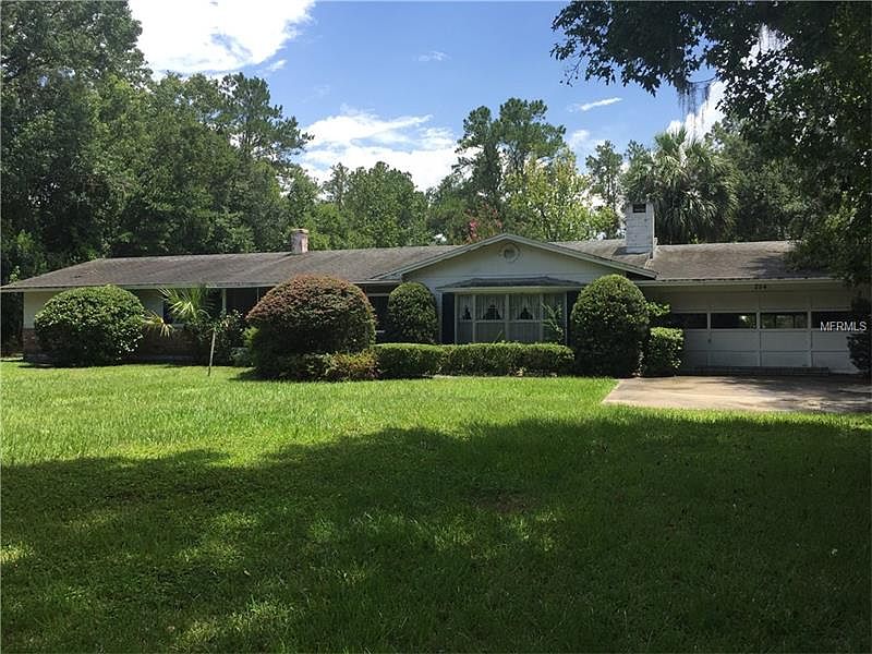 1st image of 224 Michael Dr